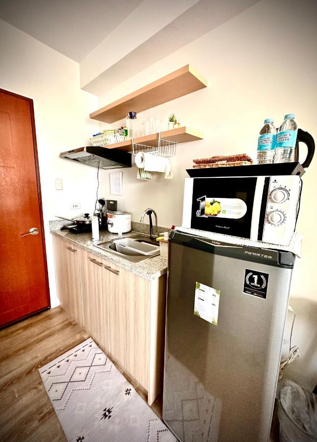 Lovely Studio Condominiums At Mesavirre Garden Residences Bacolod Exteriör bild